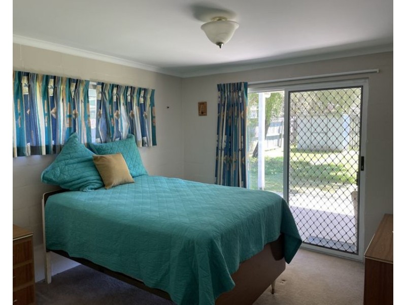 6 Flinders Avenue, Nambour QLD 4560
