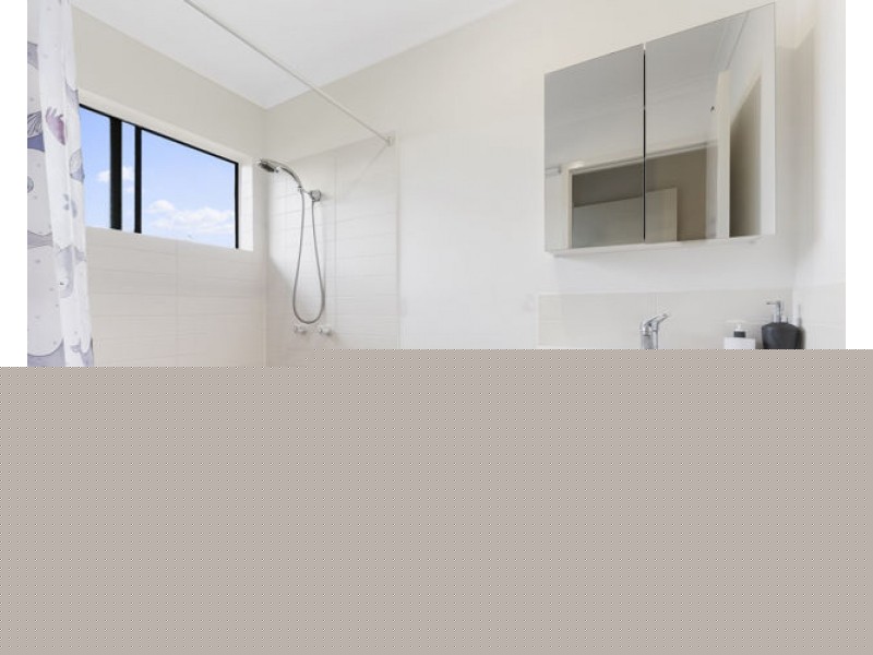 9 Dandenong Street, Burnside QLD 4560