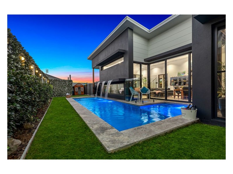 13 Grebe Crescent, Bli Bli QLD 4560