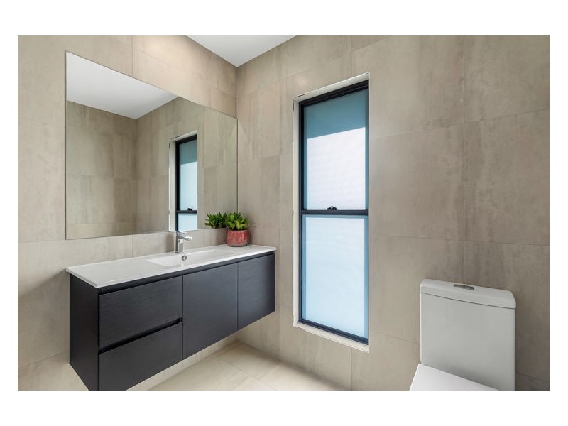 13 Grebe Crescent, Bli Bli QLD 4560