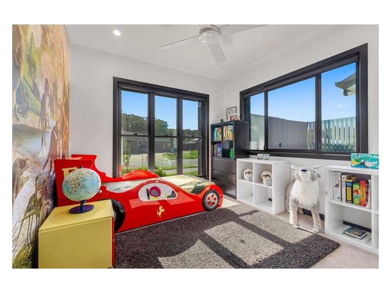 13 Grebe Crescent, Bli Bli QLD 4560