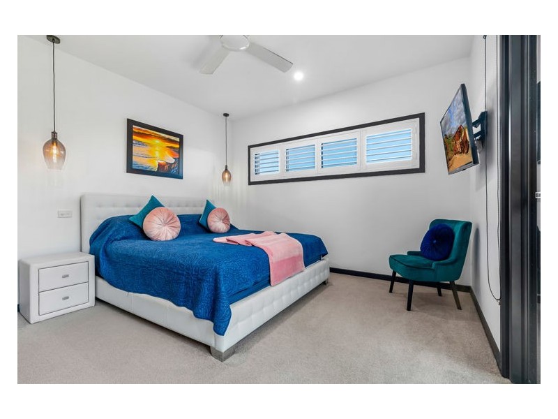 13 Grebe Crescent, Bli Bli QLD 4560