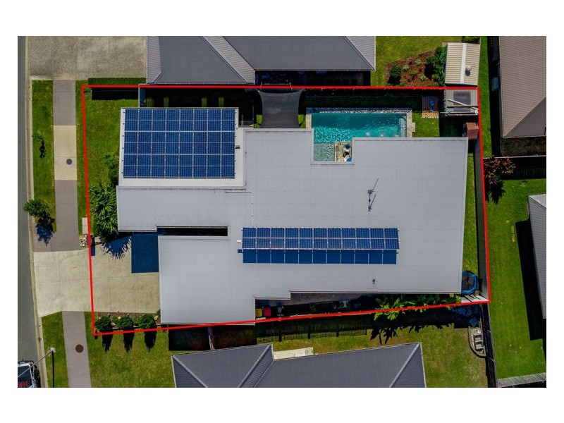 13 Grebe Crescent, Bli Bli QLD 4560