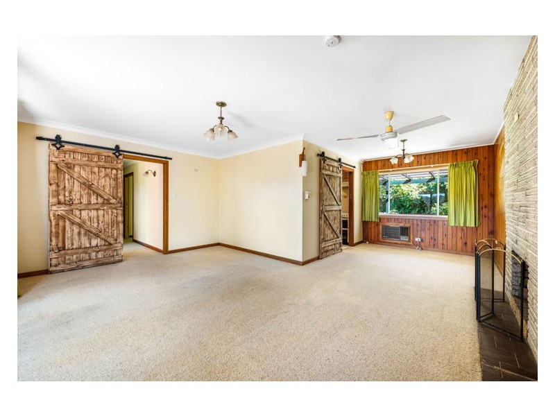 4 Sue Street, Burnside QLD 4560