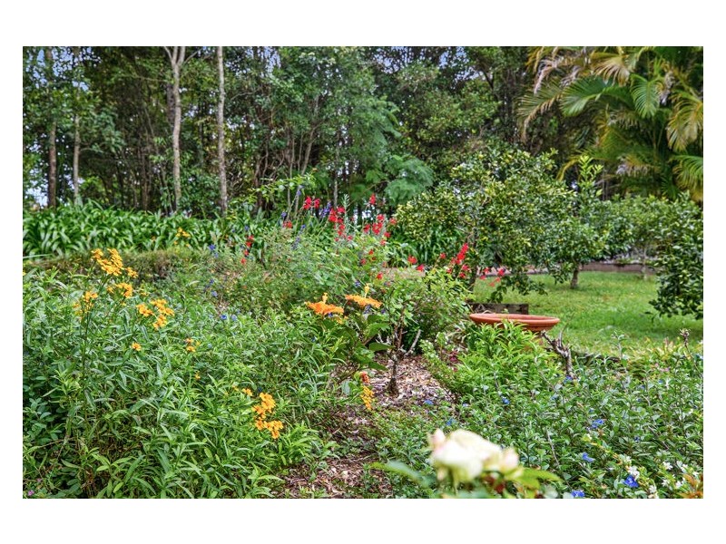 94-102 Thrushs Road, Dulong QLD 4560