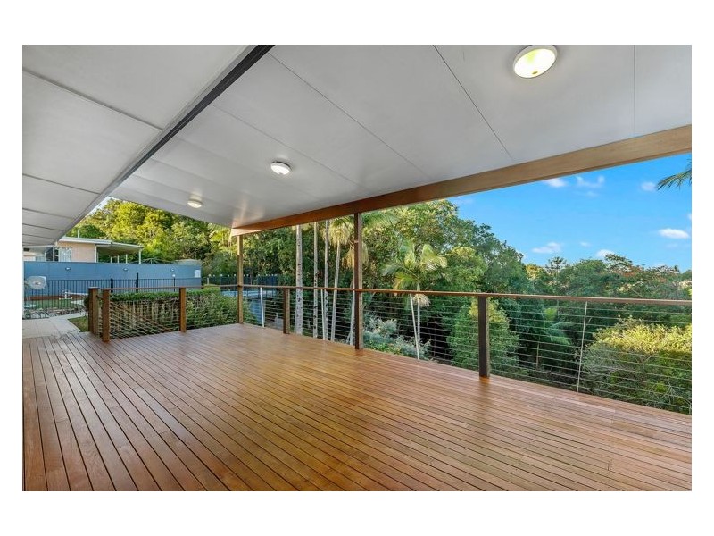 63 Hillcrest Avenue, Nambour QLD 4560