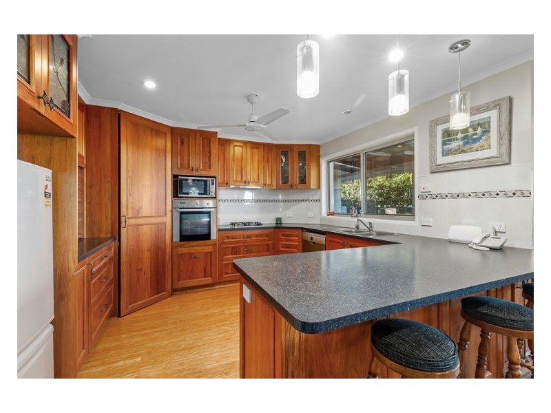 63 Hillcrest Avenue, Nambour QLD 4560