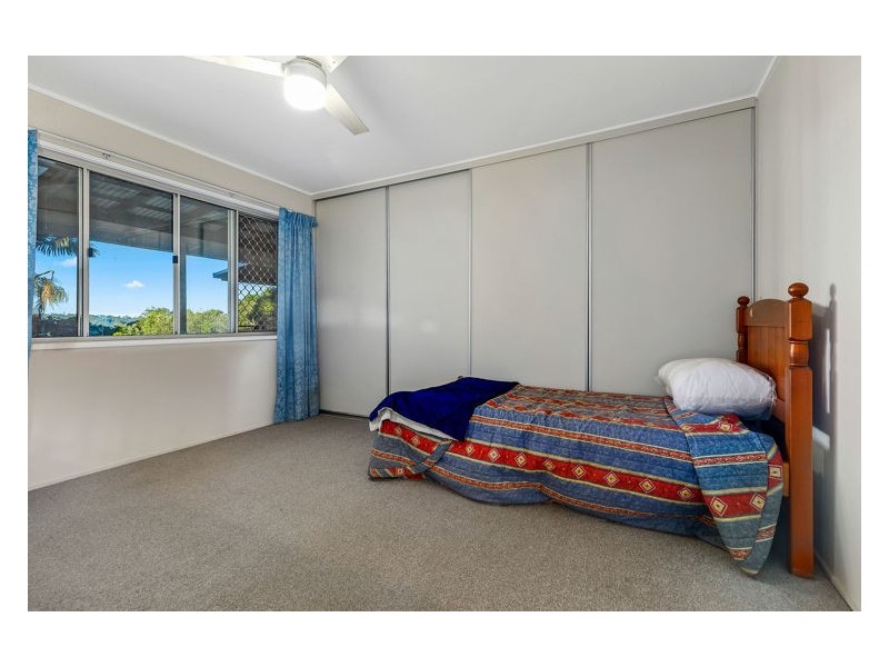 63 Hillcrest Avenue, Nambour QLD 4560