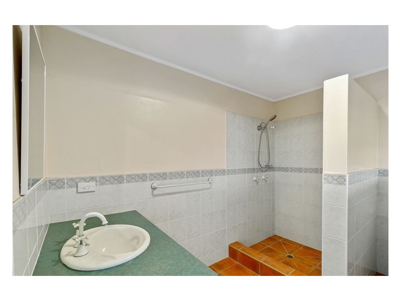 63 Hillcrest Avenue, Nambour QLD 4560