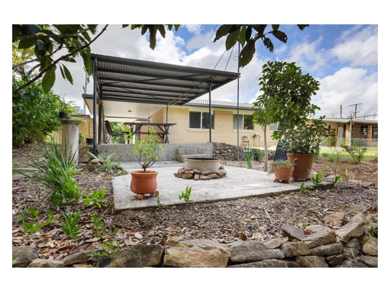 38 Hillcrest Avenue, Nambour QLD 4560