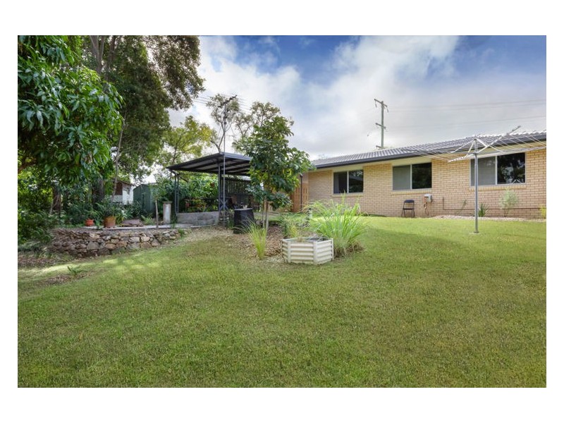 38 Hillcrest Avenue, Nambour QLD 4560
