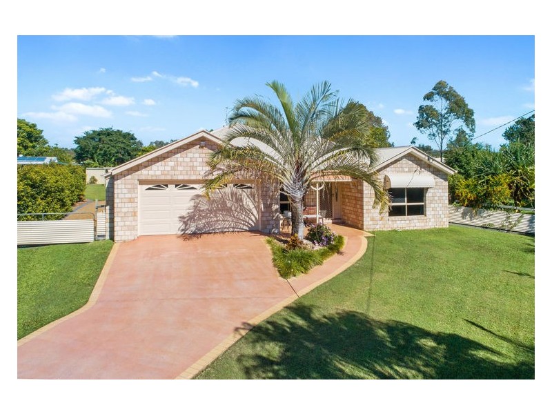 8 Esperance Court, Cooloola Cove QLD 4580