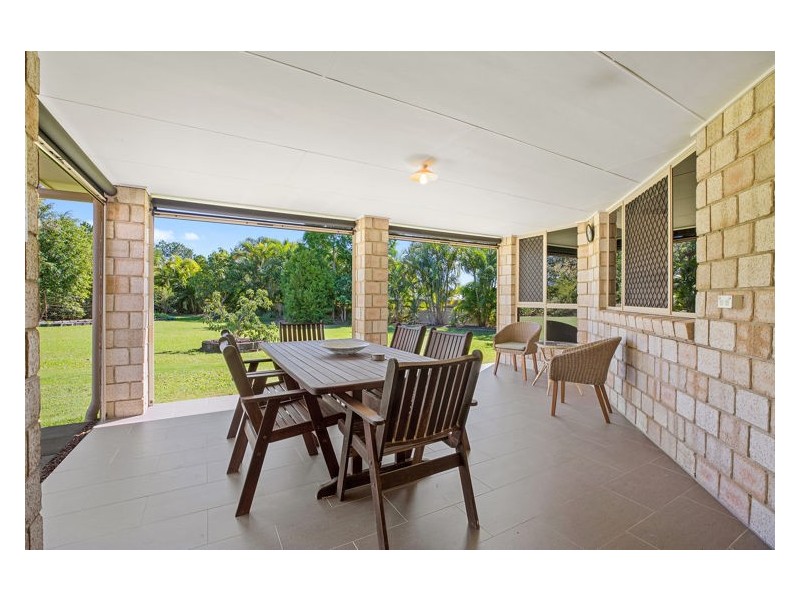 8 Esperance Court, Cooloola Cove QLD 4580