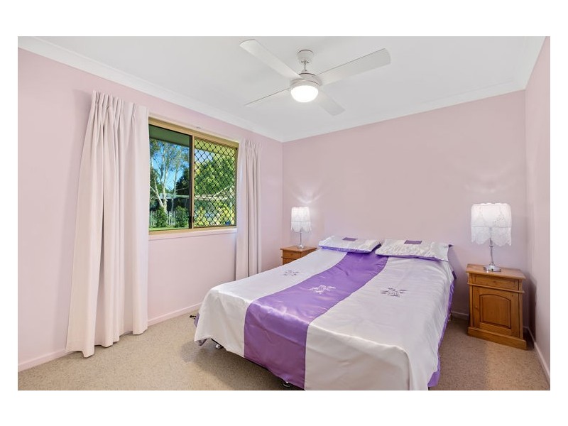 8 Esperance Court, Cooloola Cove QLD 4580
