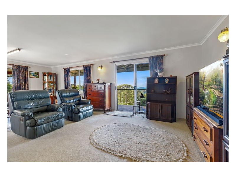 170 Flaxton Drive, Mapleton QLD 4560