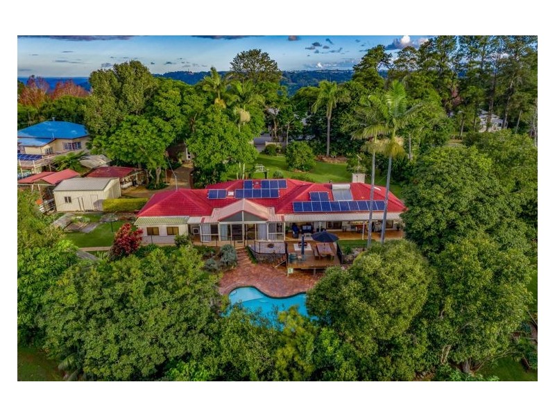 392-394 Flaxton Drive, Flaxton QLD 4560