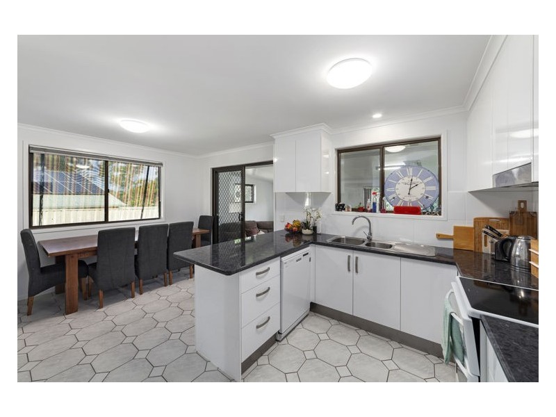 17 Lachlan Avenue, Nambour QLD 4560