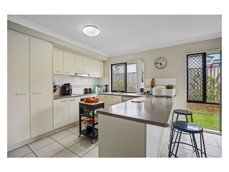 4 Dream Court, Nambour QLD 4560