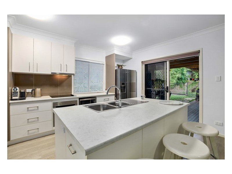 3 Palmforest Close, Woombye QLD 4559