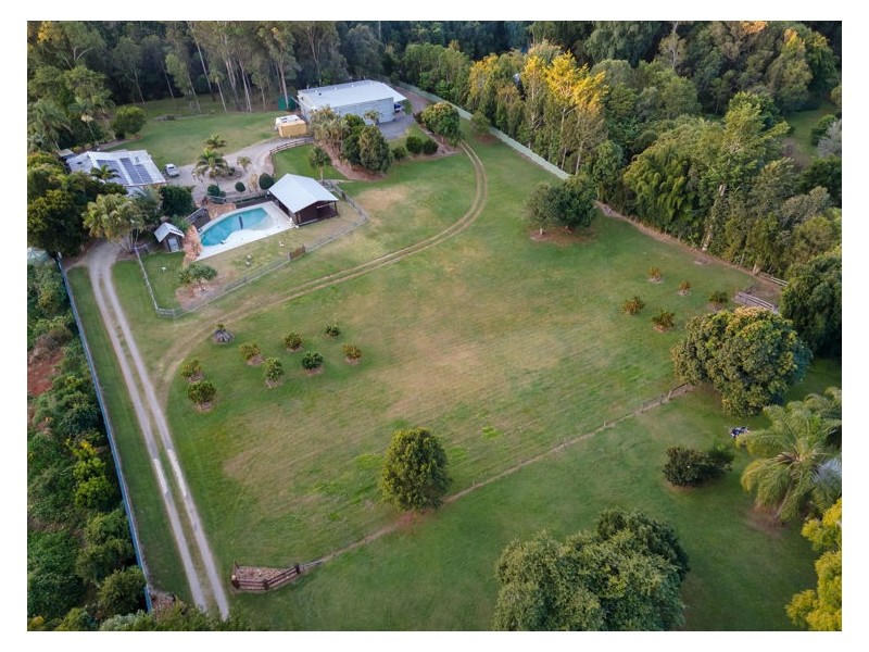 21 Bamboo Road, Palmwoods QLD 4555