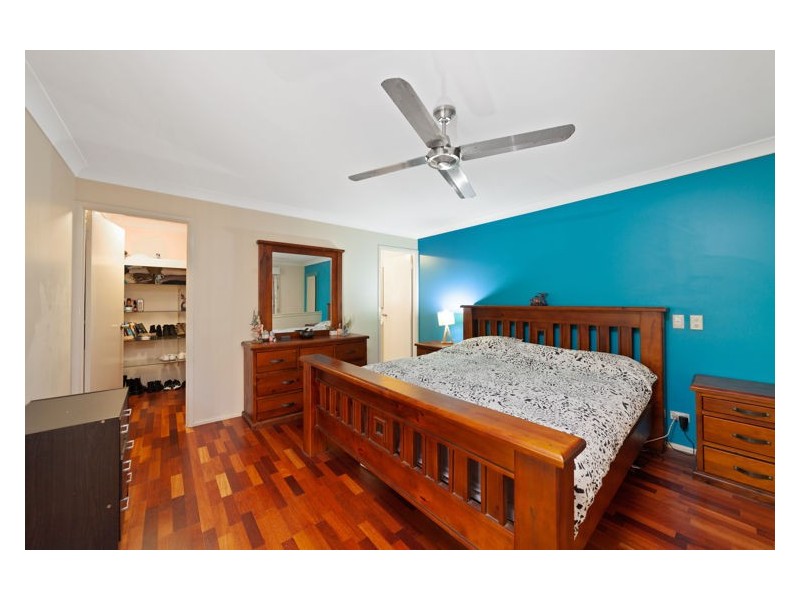 18 Thomas Crescent, Nambour QLD 4560