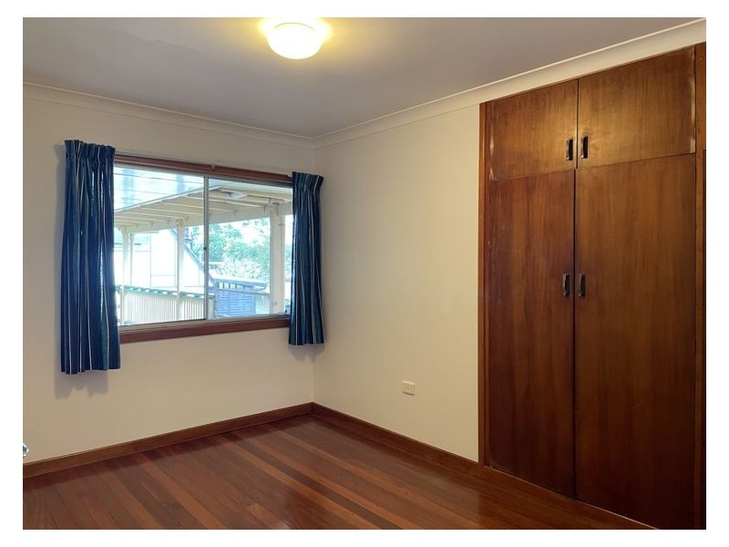 4 Sue Street, Burnside QLD 4560