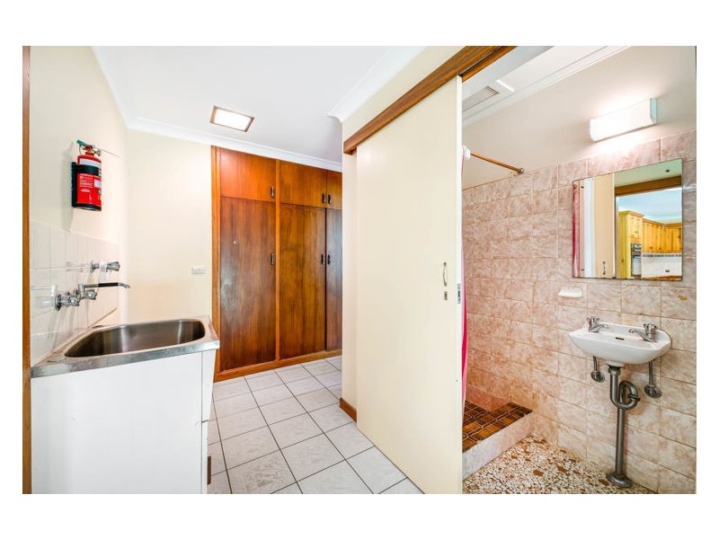 4 Sue Street, Burnside QLD 4560