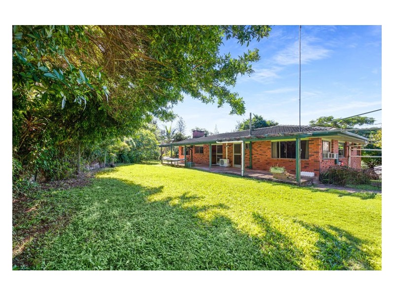 4 Sue Street, Burnside QLD 4560