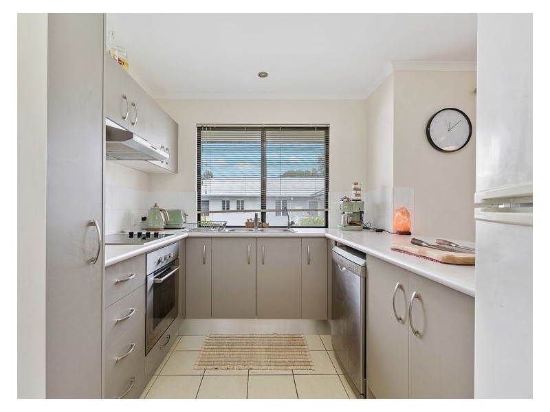 4/6A Low Street, Yandina QLD 4561