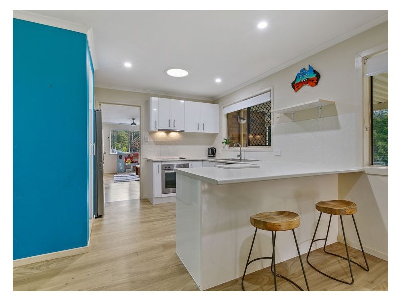 27 Maroochy Spring Drive, Dulong QLD 4560