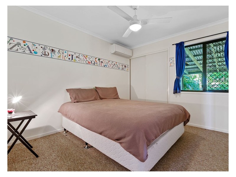 6 Yvonne Street, Highworth QLD 4560