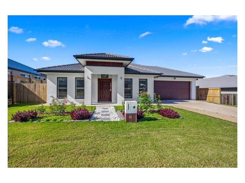 13 Fryar Crescent, Yandina QLD 4561