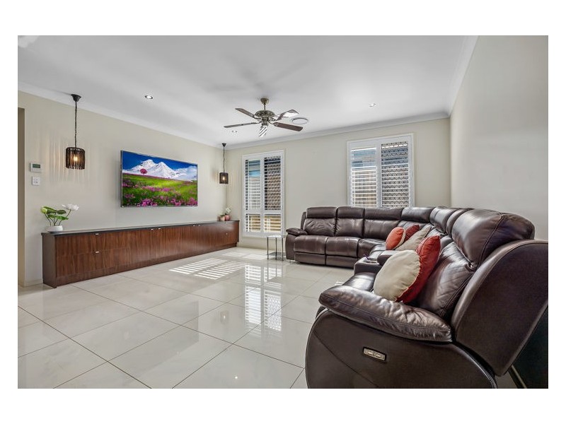 13 Fryar Crescent, Yandina QLD 4561