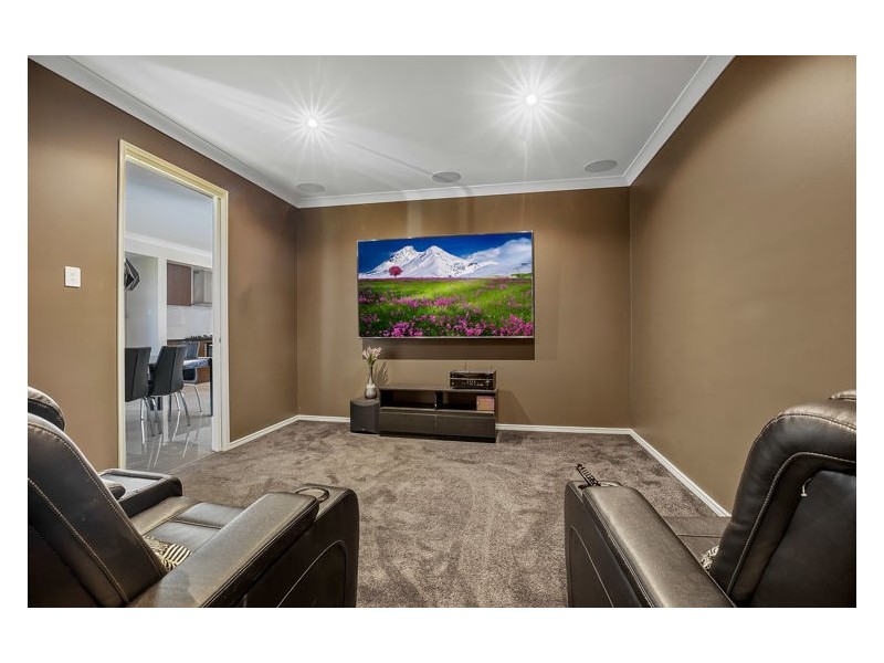 13 Fryar Crescent, Yandina QLD 4561