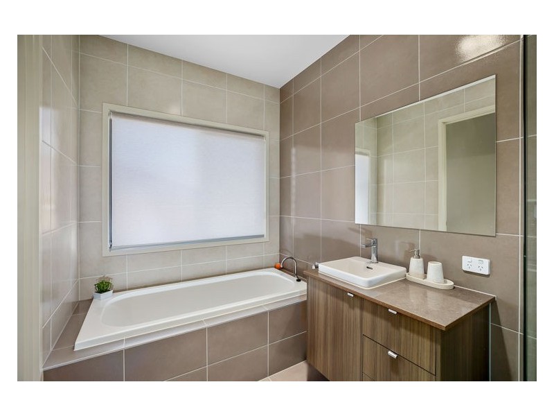 13 Fryar Crescent, Yandina QLD 4561