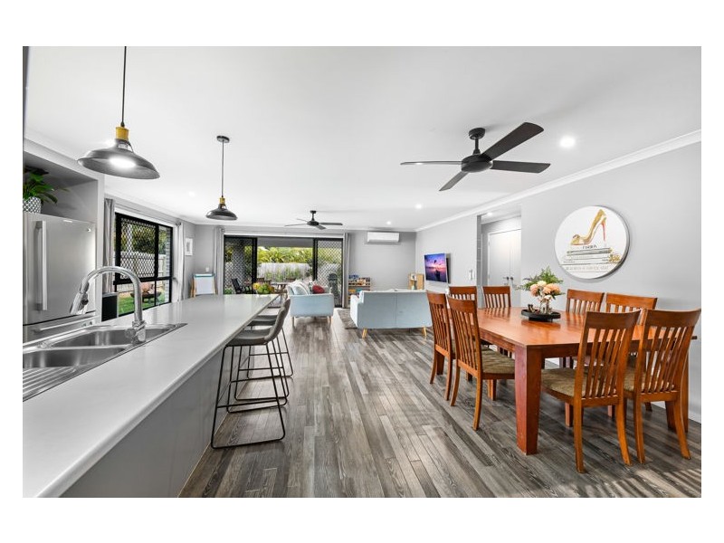 32 Bedford Circuit, Coes Creek QLD 4560