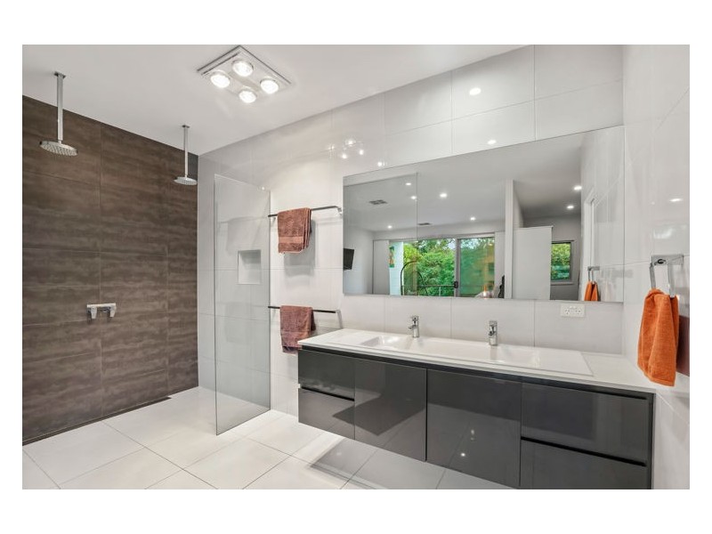 13 Grimes Terrace, Burnside QLD 4560