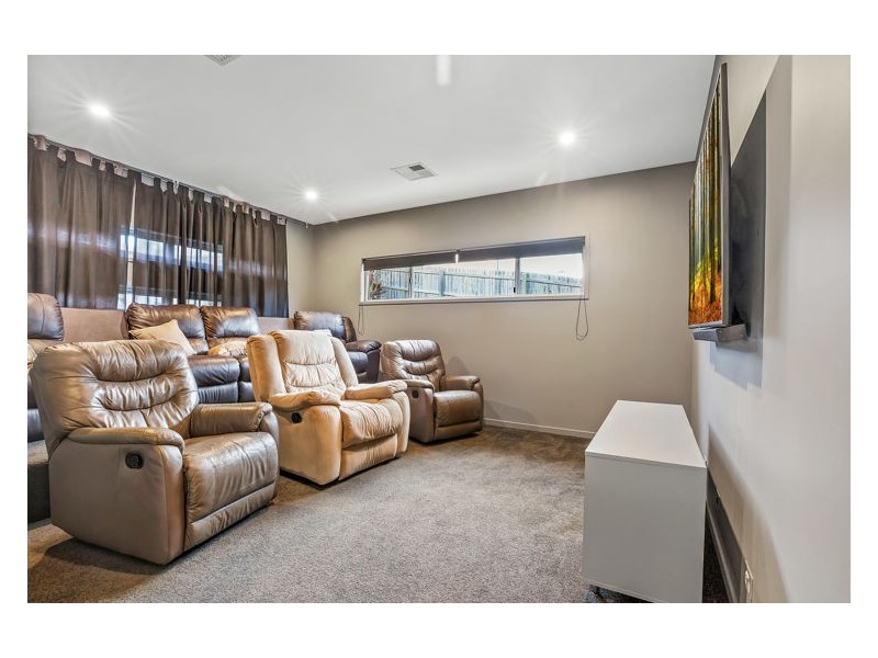 13 Grimes Terrace, Burnside QLD 4560