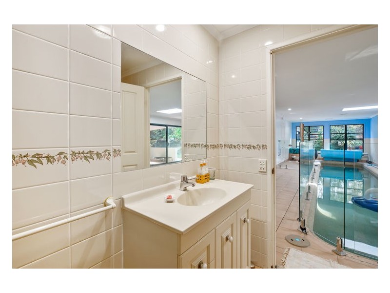 78 Towen Mount Road, Towen Mountain QLD 4560