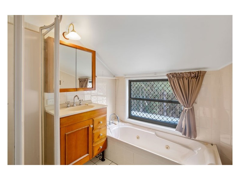78 Towen Mount Road, Towen Mountain QLD 4560
