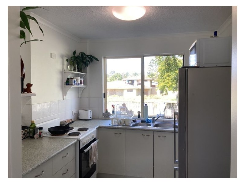 3/4 Low Street, Yandina QLD 4561