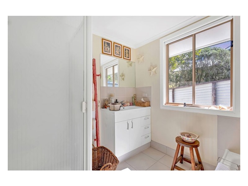 16 Hocking Street, Nambour QLD 4560