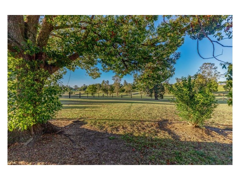 300 Bunya Road, North Arm QLD 4561