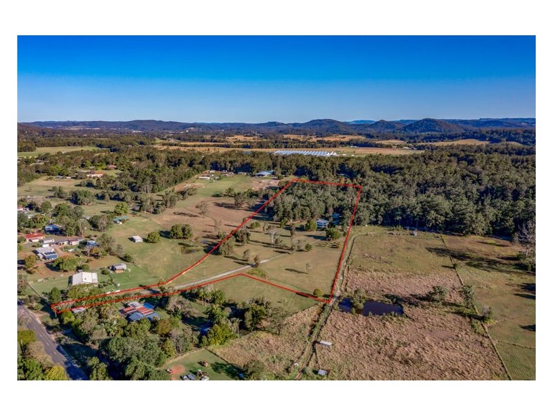 300 Bunya Road, North Arm QLD 4561