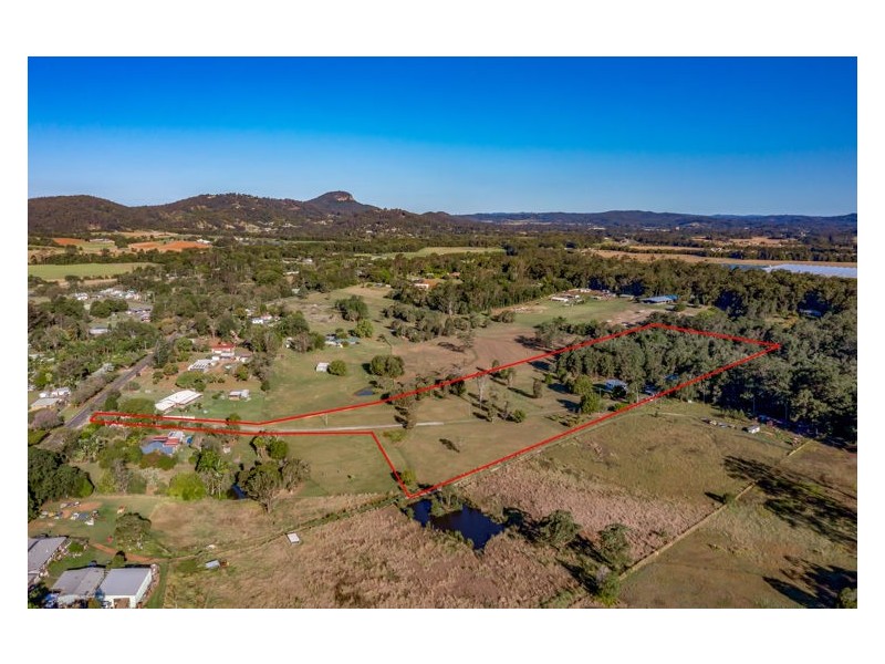 300 Bunya Road, North Arm QLD 4561