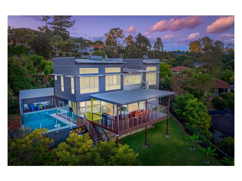 9 Pearl Parade, Nambour QLD 4560