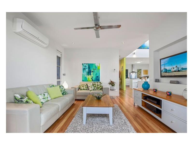 9 Pearl Parade, Nambour QLD 4560