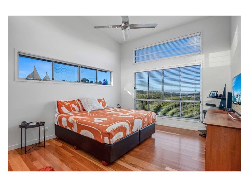 9 Pearl Parade, Nambour QLD 4560