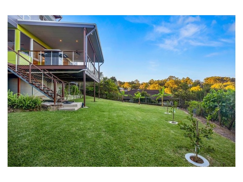 9 Pearl Parade, Nambour QLD 4560