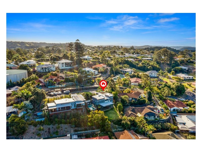 9 Pearl Parade, Nambour QLD 4560